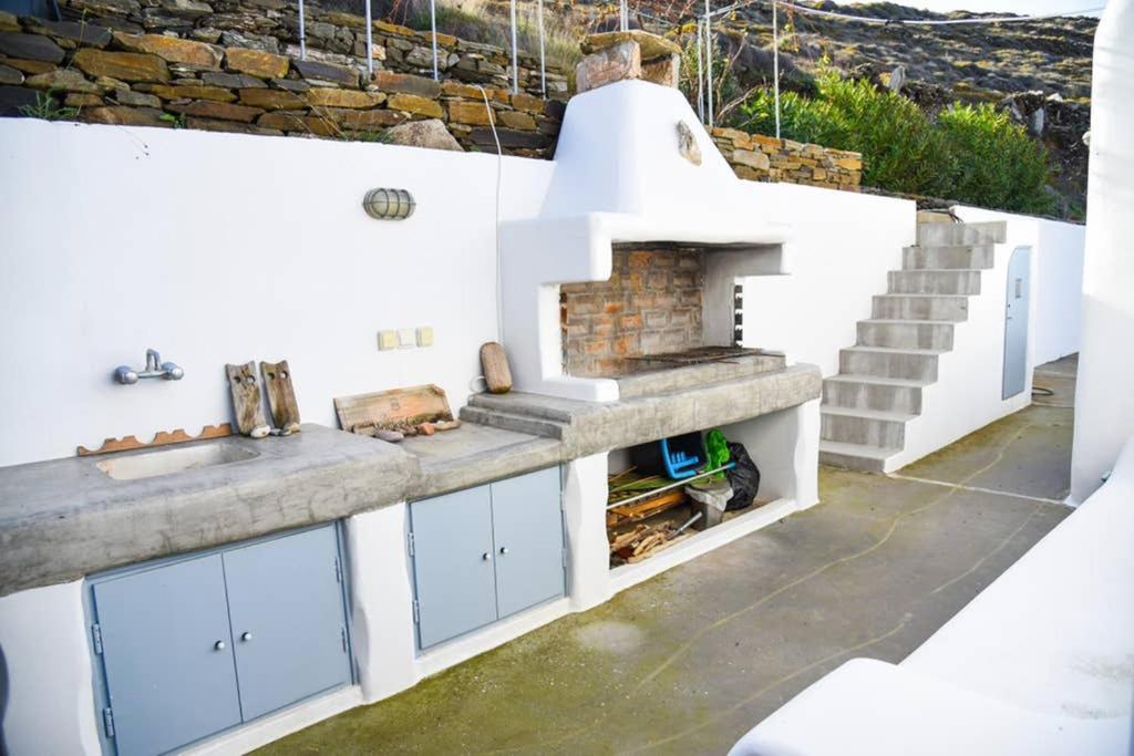 Villa Niloya Kythnos Loutrá 외부 사진