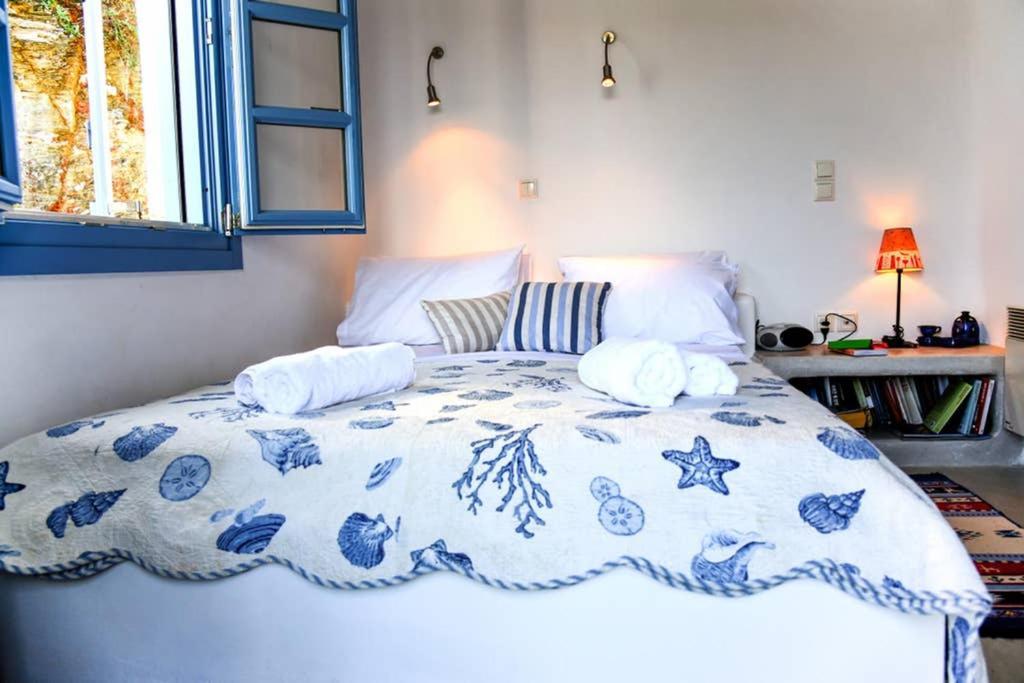 Villa Niloya Kythnos Loutrá 외부 사진