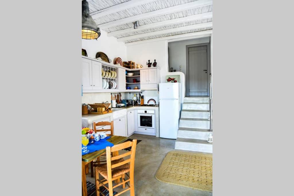 Villa Niloya Kythnos Loutrá 외부 사진